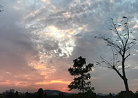 夕阳照片,江边晚霞